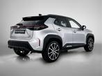 Toyota Yaris Cross 1.5 Hybrid 130 GR Sport (bj 2024), Auto's, Gebruikt, Zwart, Bedrijf, 3 cilinders