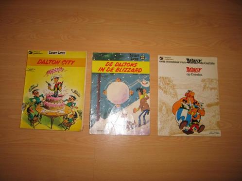 3 stripboeken: 1x Asterix en 2x Lucky Luke, Boeken, Stripboeken, Gelezen, Eén stripboek, Ophalen of Verzenden