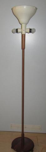 Vintage vloerlamp, Huis en Inrichting, Lampen | Vloerlampen, Ophalen, Zo goed als nieuw, Metaal, 150 tot 200 cm