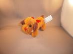 Hamburg hondje tweekleurig bruin met witte buik rode strik, Kinderen en Baby's, Speelgoed | Knuffels en Pluche, Ophalen of Verzenden