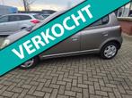 Toyota Yaris 1.3 VVT-i Terra, Auto's, Toyota, Voorwielaandrijving, Startonderbreker, Gebruikt, 31 €/maand