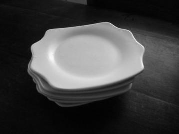 Flora Goudse aardewerkfabriek van alles wat beschikbaar voor biedingen