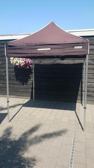 Professionele partytent van orange outdoor beschikbaar voor biedingen