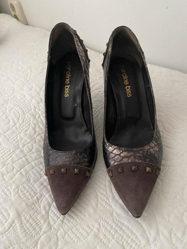 Caroline Biss Pumps Maat 40 Bruin, Kleding | Dames, Schoenen, Gedragen, Pumps, Bruin, Ophalen of Verzenden