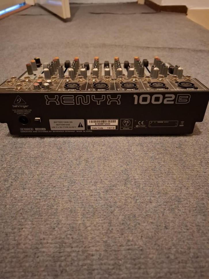 Behringer XENYX 1002B analoog mengpaneel, Muziek en Instrumenten, Versterkers | Bas en Gitaar, Zo goed als nieuw, Ophalen of Verzenden
