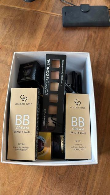 Goldenrose diverse make up beschikbaar voor biedingen