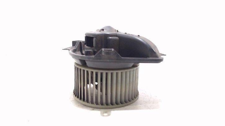 Kachel ventilator motor Renault Master, Auto-onderdelen, Airco en Verwarming, Renault, Gebruikt, Herkomst onderdeel bekend, 12 maanden garantie