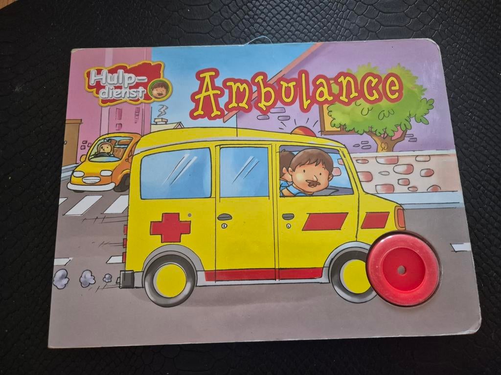 Ambulance, Boeken, Ophalen of Verzenden, Gelezen