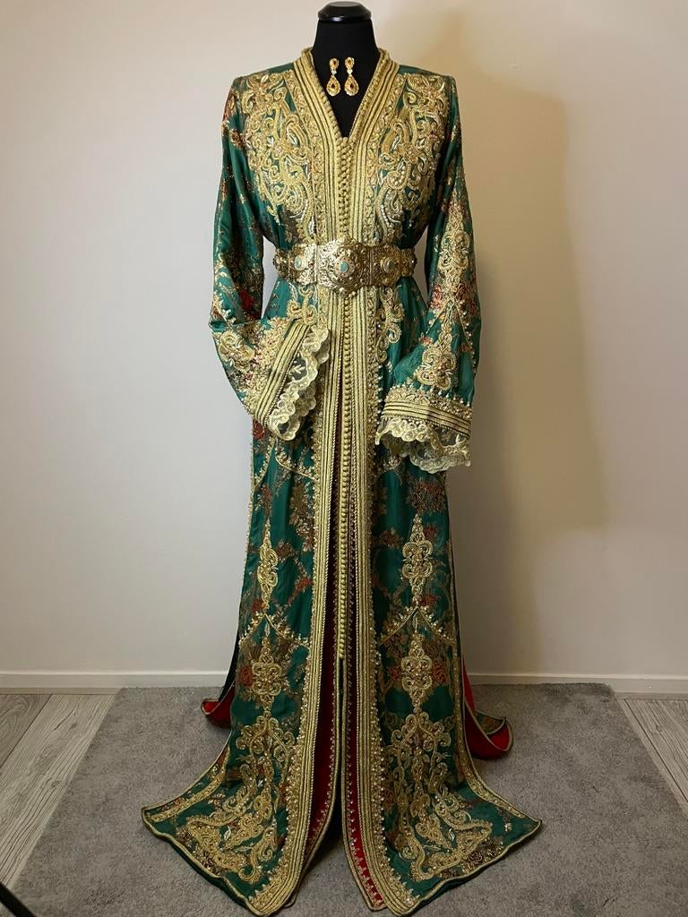 Takchita’s te huur, Kleding | Dames, Gelegenheidskleding, Zo goed als nieuw, Overige typen, Maat 38/40 (M), Ophalen of Verzenden