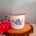 Emaille kan met schenktuit, wit met blauwe bloemen, Ophalen of Verzenden