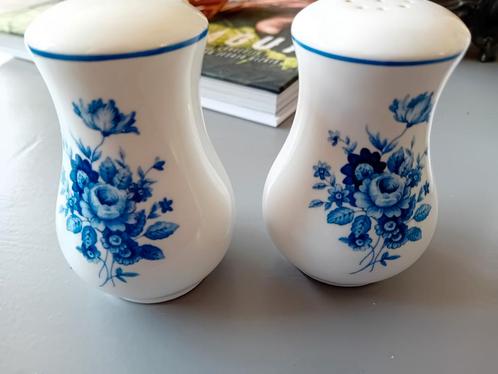 Royal stafford peper en zout strooier., Antiek en Kunst, Antiek | Servies los, Ophalen of Verzenden
