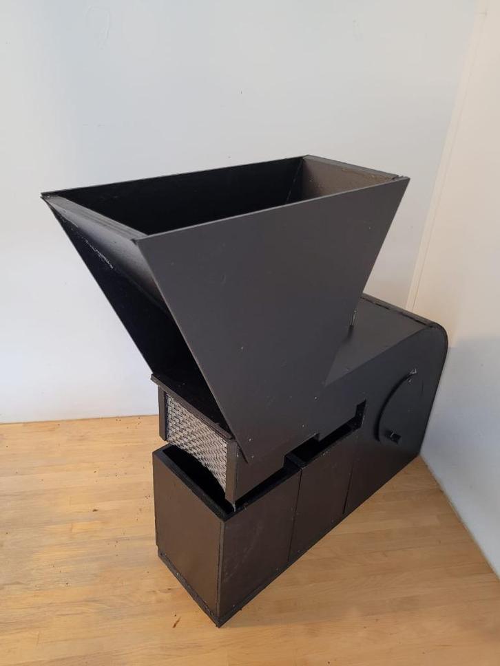 Kafmolens voor vogelzaad, Dieren en Toebehoren, Vogels | Toebehoren, Nieuw, Overige typen, Ophalen of Verzenden