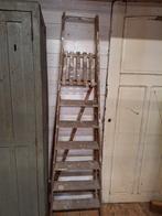 Oude ladder plukladder trappetje houten brocante, Antiek en Kunst, Curiosa en Brocante, Ophalen