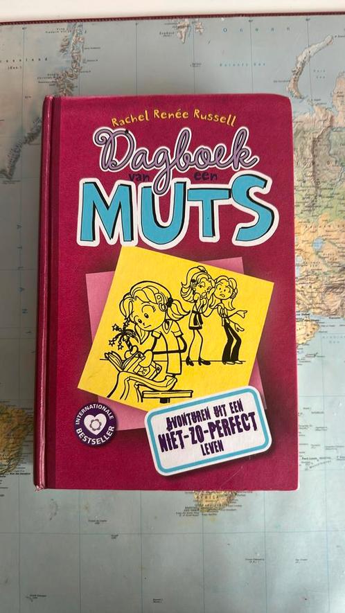 Avonturen uit een niet-zo-perfect leven, Boeken, Kinderboeken | Jeugd | 10 tot 12 jaar, Zo goed als nieuw, Ophalen of Verzenden