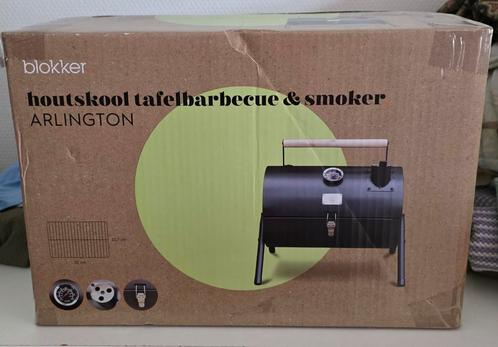 Blokker Tafelbarbecue & Smoker - Nieuw in doos!, Tuin en Terras, Houtskoolbarbecues, Nieuw, Met accessoires, Ophalen of Verzenden