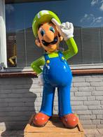 Grote Luigi Beeld - Mario Bros., Verzamelen, Beelden en Beeldjes, Ophalen, Zo goed als nieuw, Fantasy