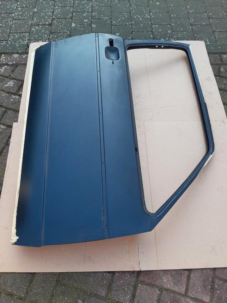 Nieuwe rechterdeur vw golf mk1, Auto-onderdelen, Carrosserie en Plaatwerk, Deur, Volkswagen, Voor, Nieuw, Ophalen of Verzenden