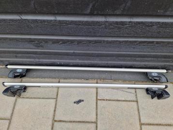 Originele Kia dakdragers met sleutels beschikbaar voor biedingen
