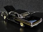 AutoWorld 1:18 1962 Pontiac Grand Prix Fireball, Hobby en Vrije tijd, Modelauto's | 1:18, Ophalen of Verzenden, Nieuw, Auto, Overige merken
