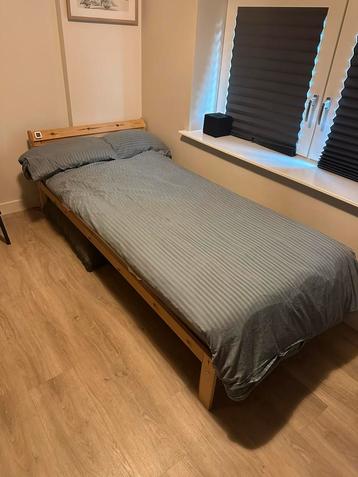 Eenpersoons bed incl lattenbodem beschikbaar voor biedingen