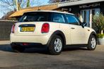 Mini Mini 1.2 102 PK One Business NL-Auto I NAP I Airco I Cr, Auto's, Stof, Gebruikt, 4 stoelen, 1198 cc