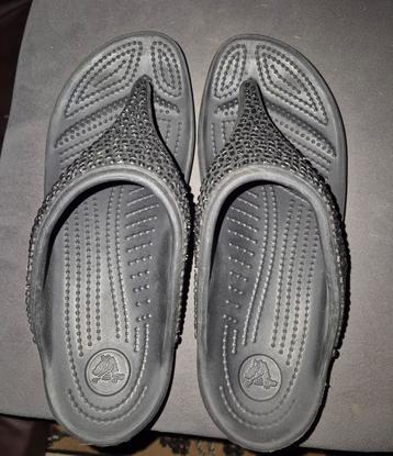 Slippers Crocs maat W9 (39.) beschikbaar voor biedingen