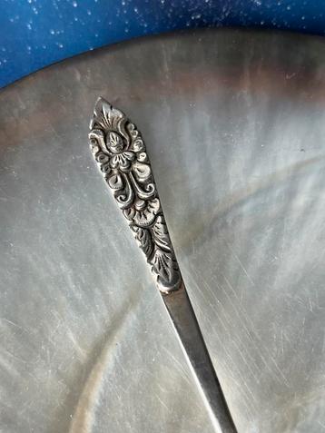 Djokja/ yogya zilveren lepeltje beschikbaar voor biedingen