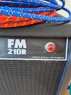 Versterker Fender FM210R, Ophalen of Verzenden, Zo goed als nieuw