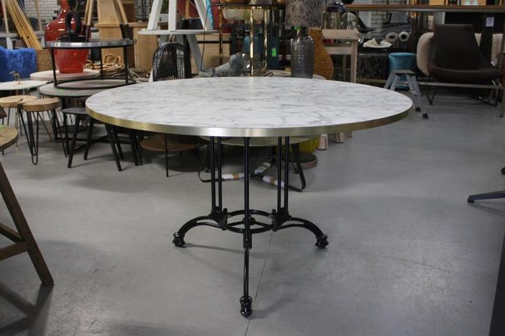 2 leuke ronde eettafels metaal marmerlook goud Ø120 cm., Huis en Inrichting, Stoelen, Zo goed als nieuw, Twee, Metaal, Overige materialen