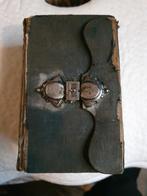 Antiek bijbeltje met zilveren slot, Ophalen of Verzenden