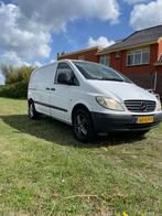 Mercedes-Benz Vito 2.1 CDI 111 2007, Auto's, Bestelauto's, Zwart, 4 cilinders, Wit, Bedrijf