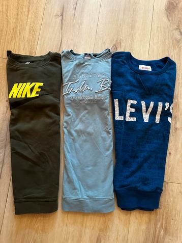 Drie mooie sweaters beschikbaar voor biedingen