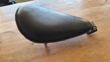Bobber zadel voor motor of fiets beschikbaar voor biedingen