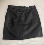 Zwarte leren rok, S, Kleding | Dames, Rokken, Zwart, Ophalen of Verzenden, Zo goed als nieuw, Maat 36 (S)