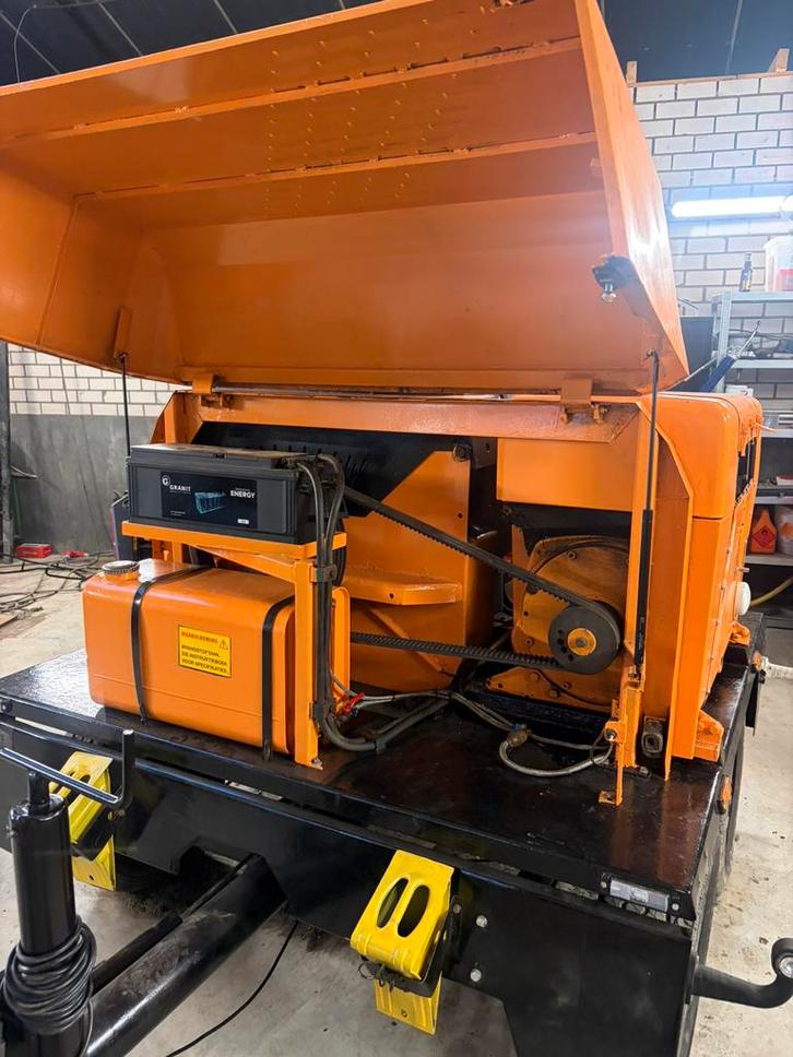 Versnipperaar, Tuin en Terras, Hakselaars, Gebruikt, Met opvangbak, Ophalen