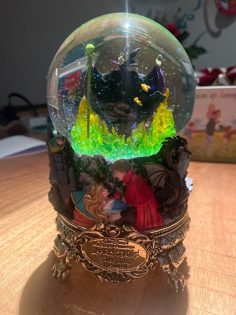 Disney Sneeuwbal Doornroosje Once op Upon a Dream, Verzamelen, Ophalen of Verzenden, Zo goed als nieuw, Beeldje of Figuurtje