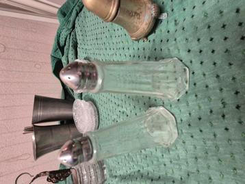 Diverse brocante beschikbaar voor biedingen