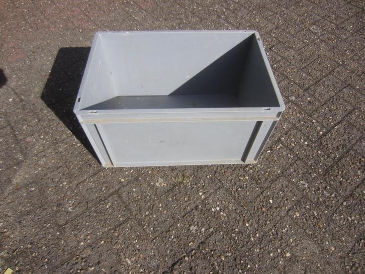 Zeer stevige kunststof opbergbak (60x40x33 cm), Doe-het-zelf en Verbouw, Kratten en Dozen, Gebruikt, Bak of Kist, 50 tot 75 cm