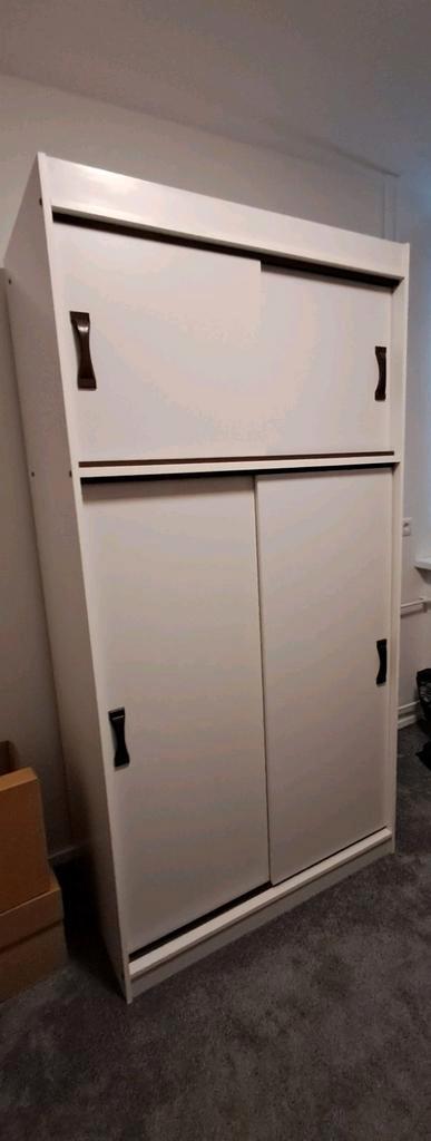 Nette witte kast, Huis en Inrichting, Kasten | Kledingkasten, Gebruikt, 150 tot 200 cm, 50 tot 100 cm, 50 tot 75 cm, Met deur(en)