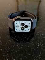 Apple Watch Series 5 – 40 mm (GPS), Sieraden, Tassen en Uiterlijk, Smartwatches, Apple Watch ⌚️, Zwart, IOS, Ophalen of Verzenden