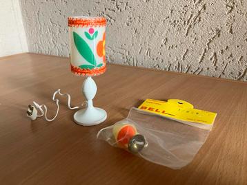Vintage Poppenhuis Lamp beschikbaar voor biedingen
