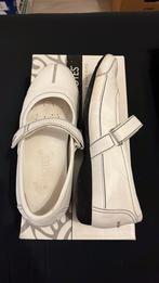 Footnotes 37,5 wijdte G kalfsleerwit bandschoen, Ophalen of Verzenden, Gebruikt