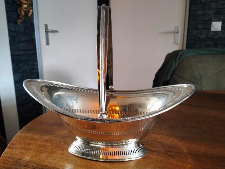 Verzilverde Broodmand met Handvat, Antiek en Kunst, Antiek | Goud en Zilver, Ophalen of Verzenden