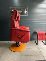 Sta op stoel merk prominent, Huis en Inrichting, Fauteuils, Ophalen, Minder dan 75 cm, Leer, Zo goed als nieuw