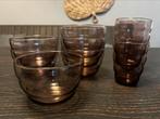 6 schaaltjes en 4 glazen Ikea paars glas, Huis en Inrichting, Keuken | Servies, Ophalen, Glas of Glazen, Overige stijlen, Glas