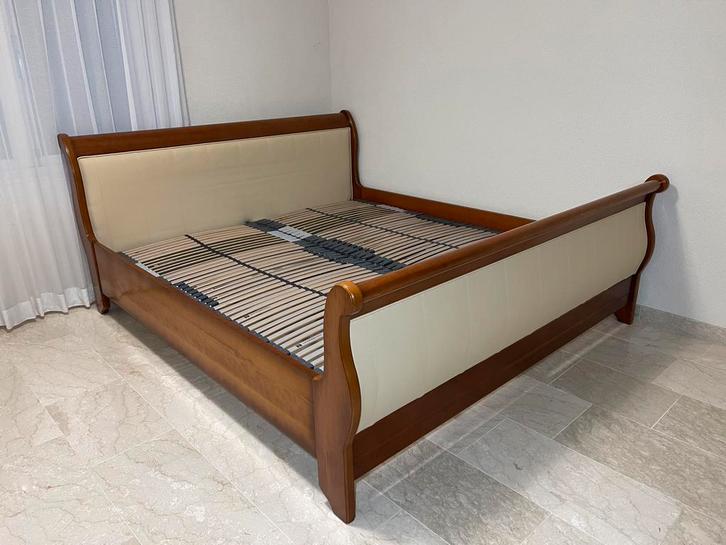 Kersenhout bed 180x200 electrisch verstelbaar, Huis en Inrichting, Slaapkamer | Bedden, Zo goed als nieuw, Tweepersoons, 180 cm