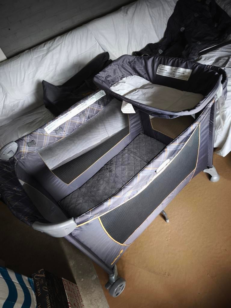 Safety 1st Reisbedje - Grijs, Ophalen, Zo goed als nieuw, Reisbedje