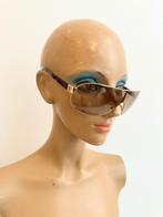 Miu Miu zonnebril, Sieraden, Tassen en Uiterlijk, Zonnebrillen en Brillen | Dames, Overige merken, Ophalen of Verzenden, Zonnebril