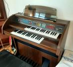 Lowrey Orgel Voyager LC/7 Walnut, Muziek en Instrumenten, 2 klavieren, Zo goed als nieuw, Ophalen, Orgel