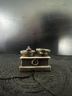 Zilveren miniatuur weegschaal, Verzenden, Zo goed als nieuw